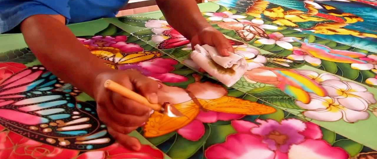 Quy trình nhuộm vải bằng nghệ thuật batik