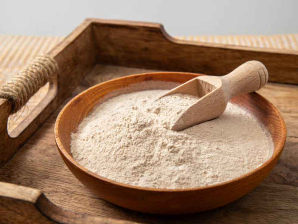 Bổ sung chất hữu cơ và hỗ trợ hệ vi sinh vật trong đất