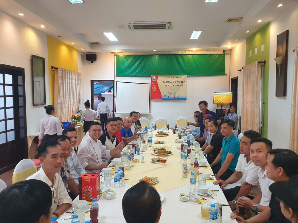 Kết nạp hội viên mới