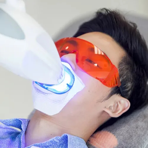 Nha khoa Việt Mỹ Tiên phong ứng dụng công nghệ 4.0 trong thăm khám và điều trị