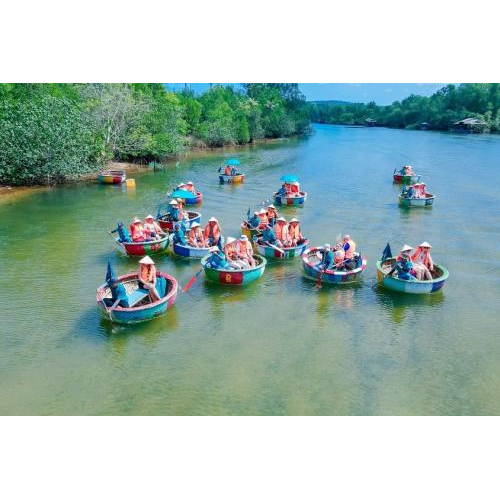 (TOUR GHÉP) Chèo Thuyền Thúng Sông Cửa Cạn & Tham Quan Trang Trại Mật Ong