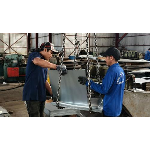 Thăm xưởng sản xuất của Công ty Thép Văn Nguyên – Tỉnh Long An