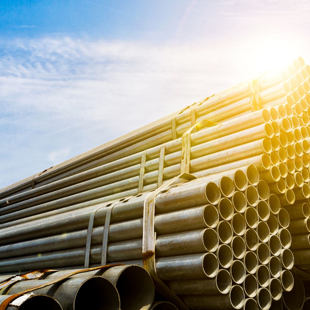 Những Yếu Tố Ảnh Hưởng Đến Giá Thành Của Thép Trên Thị Trường