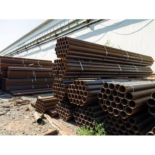 1. Đặc điểm và tính chất của thép không gỉ và thép carbon