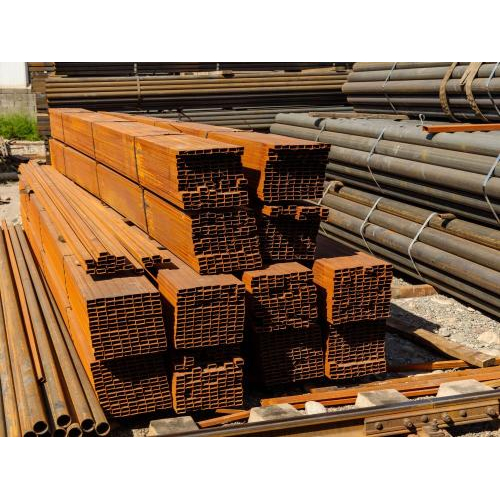 1. Khác biệt về quy trình sản xuất và tiêu chuẩn kỹ thuật