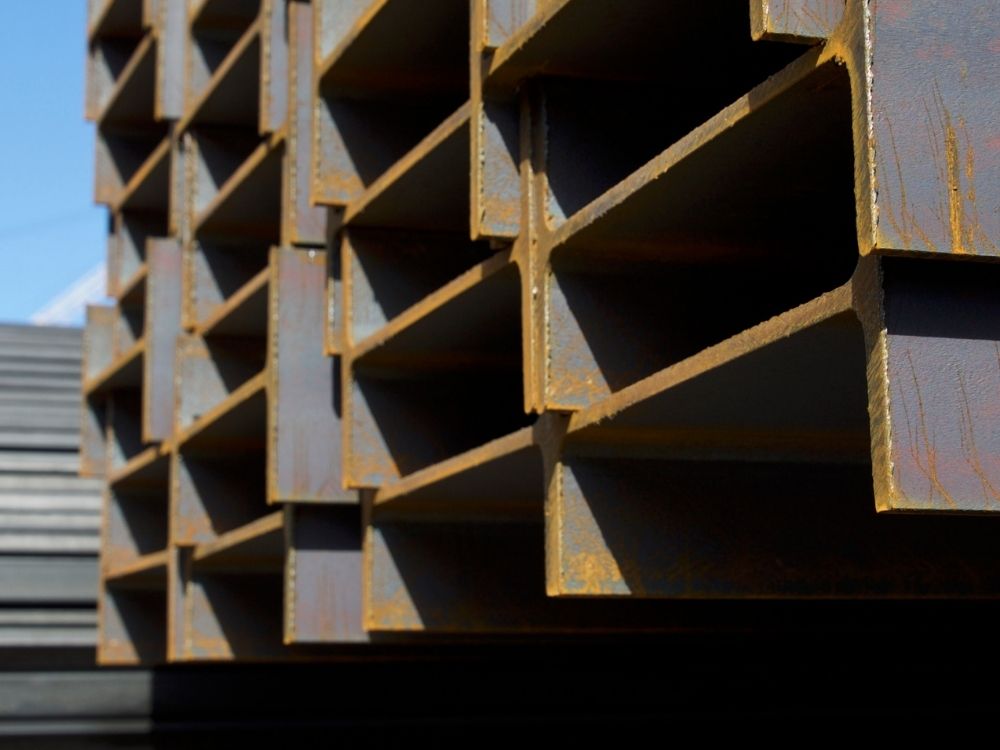 1. Đảm bảo chất lượng và độ bền của sản phẩm thép