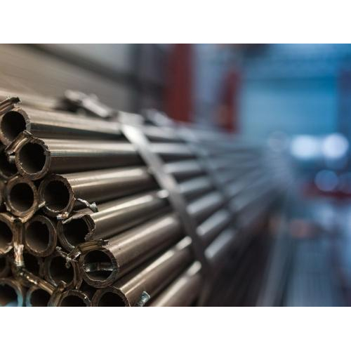 3. Dịch vụ tận tâm – “Không chỉ giao hàng, mà còn hỗ trợ tại công trình”