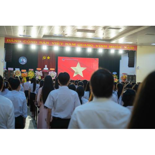 5. Ghi nhận và kết nối sau buổi lễ