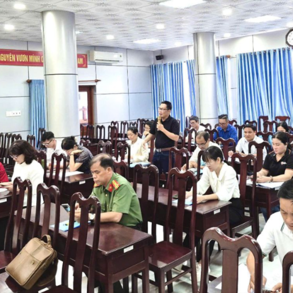 Hiền Nhân Group Tham Gia Tập Huấn Kiến Thức Pháp Luật Cho Doanh Nghiệp Vừa Và Nhỏ Năm 2025