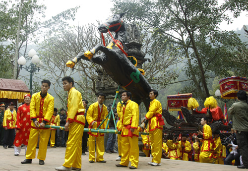 Sơ lược về Hội Gióng