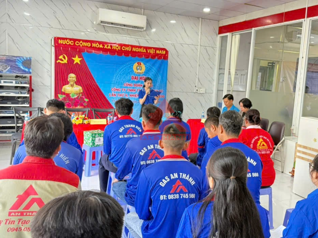 Tập trung - Nghiêm túc - Dân chủ: Toàn cảnh Đại hội Công đoàn lần thứ II