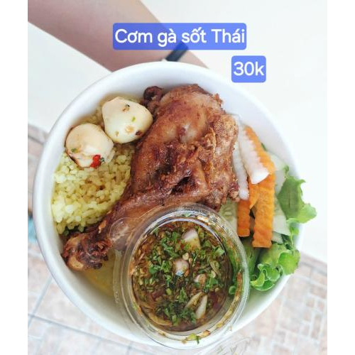 Cơm gà sốt thái