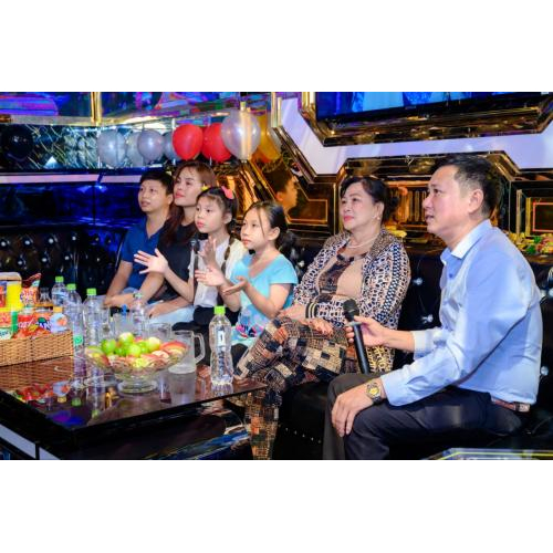 Vì sao bạn nên chọn Nhất Phương Oscar Karaoke để PARTY? 🎉