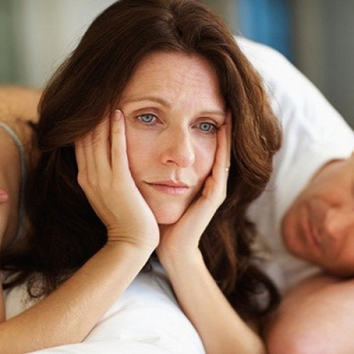 Bài Thuốc YHCT Bổ Huyết, Điều Hòa Kinh Nguyệt Cho Phụ Nữ Mãn Kinh Sớm