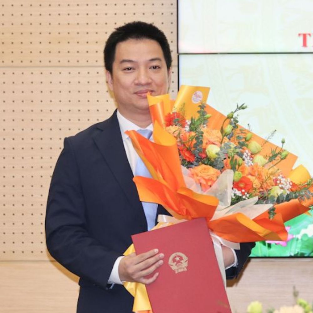 Ông Hồ Đức Thắng: Chuyên Gia Kinh Nghiệm, Được Tin Tưởng Giao Quyền Cục Trưởng Cục Chuyển Đổi Số Quốc Gia