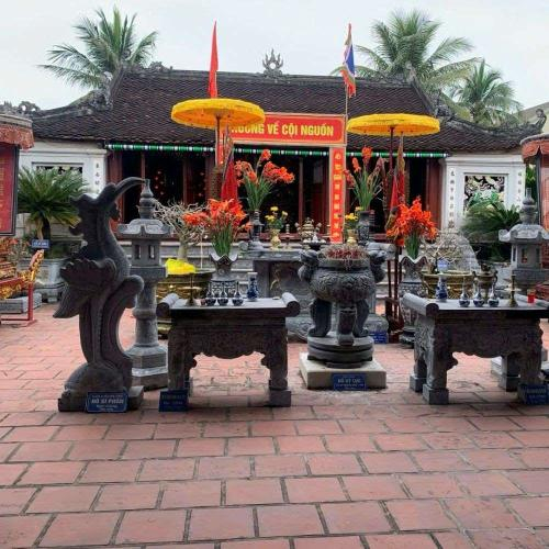 Di Tích Lịch Sử Văn Hoá - Nhà Thờ Họ Hồ Đại Tộc Tam Công