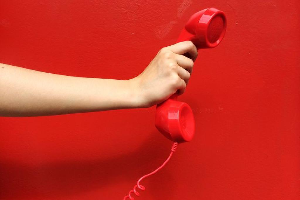 Bài 3: Kỹ thuật lắng nghe và thấu cảm trong giao tiếp