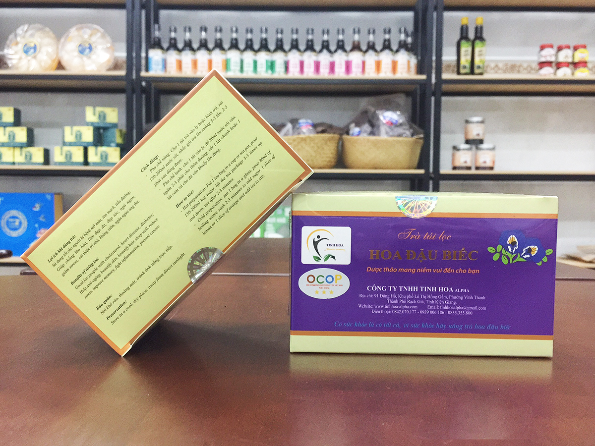 Nên dùng hoa đậu biếc khô hay hoa đậu biếc tươi để pha trà?