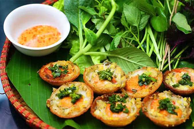 Sự khác biệt của Bánh khọt Miền Tây: "Đỉnh cao" nước cốt dừa