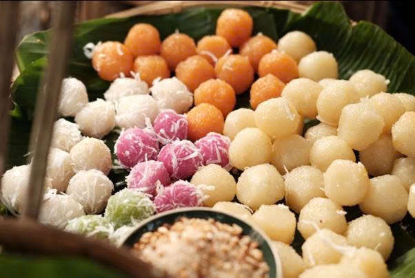 Ký ức chợ xưa trong từng mẻ bánh nóng