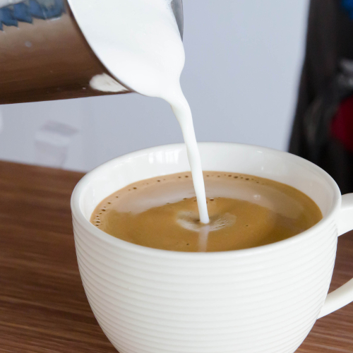 Uống cà phê có tốt không? – Những điều bạn nên biết