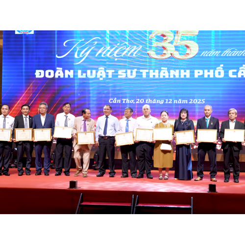 Chặng đường 35 năm xây dựng và phát triển