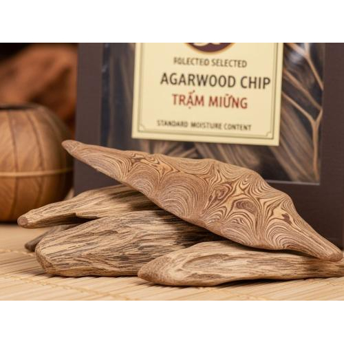 1. Trầm Miếng Cao Cấp