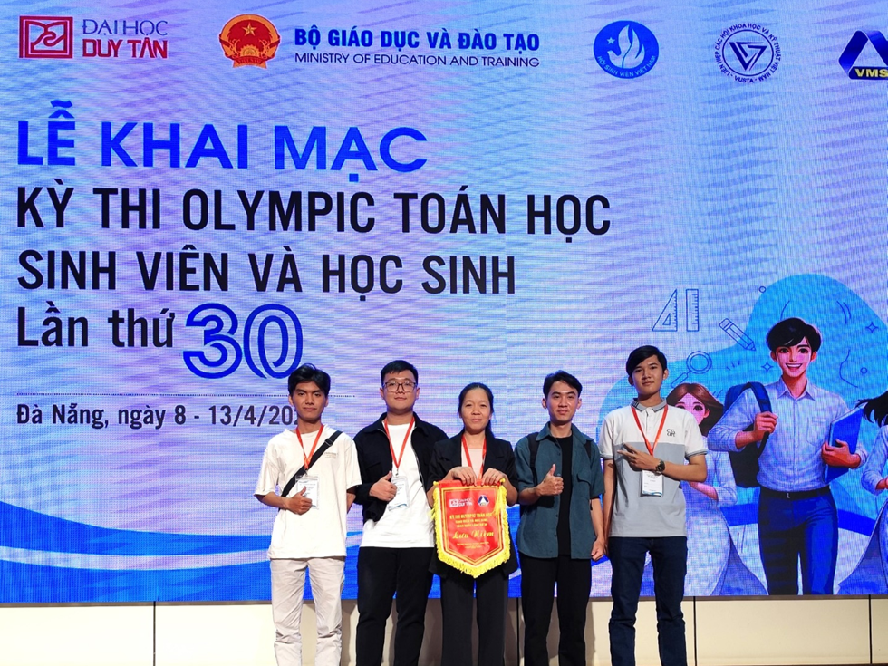 Sinh viên Trường Đại học Kiên Giang dự Kỳ thi Olympic Toán học lần thứ 30