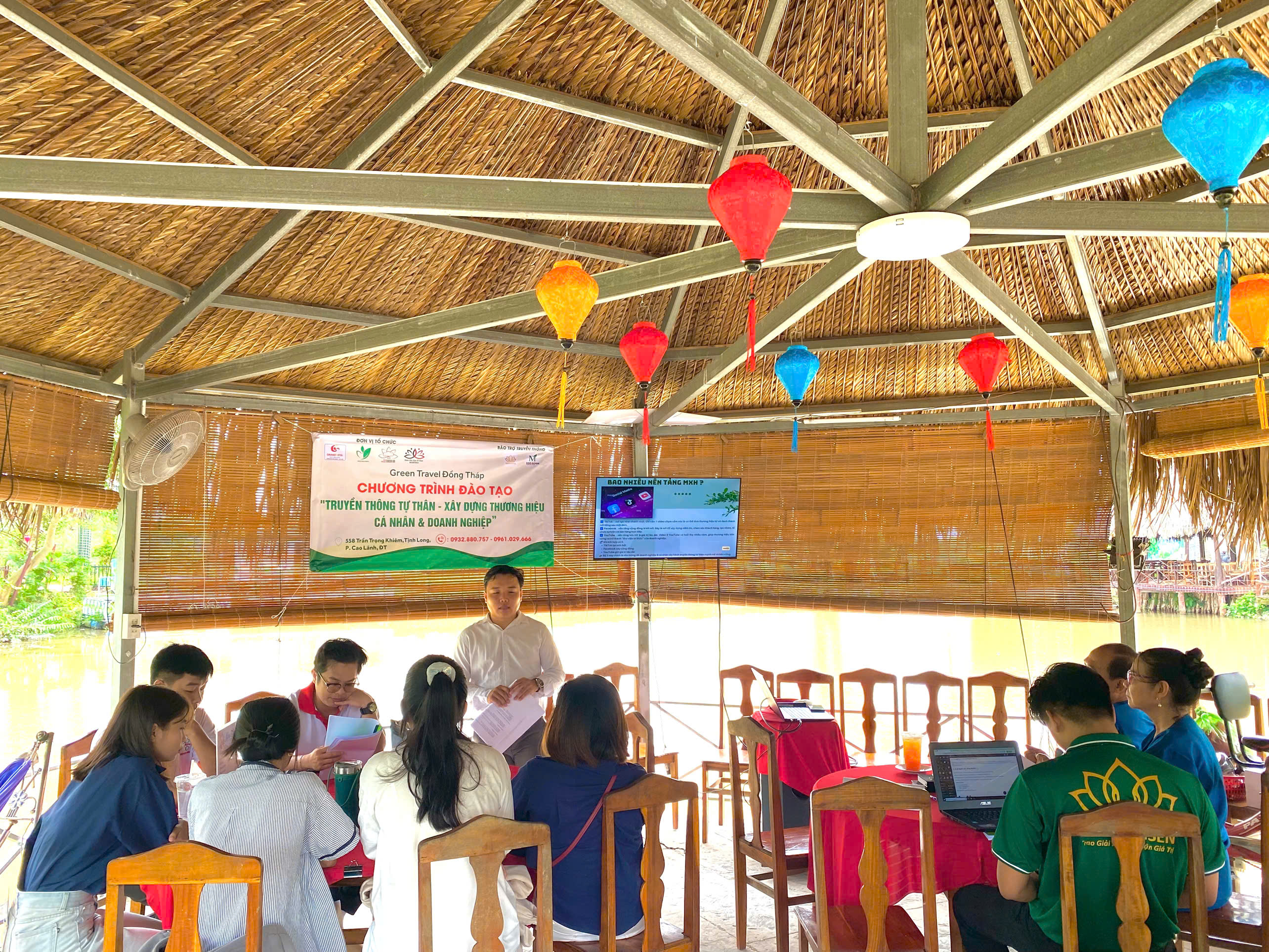 Mekong Sen - Người bạn đồng hành đáng tin cậy