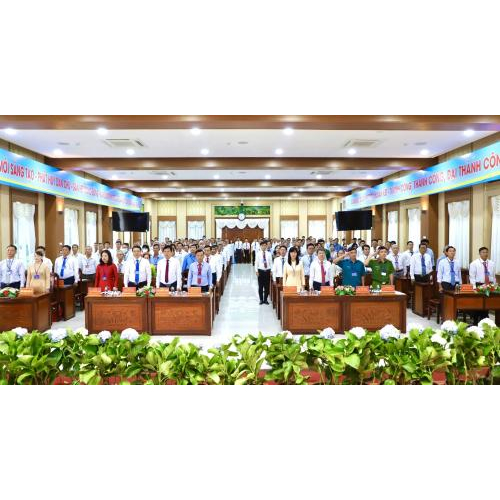 Không khí trang trọng tại đại hội