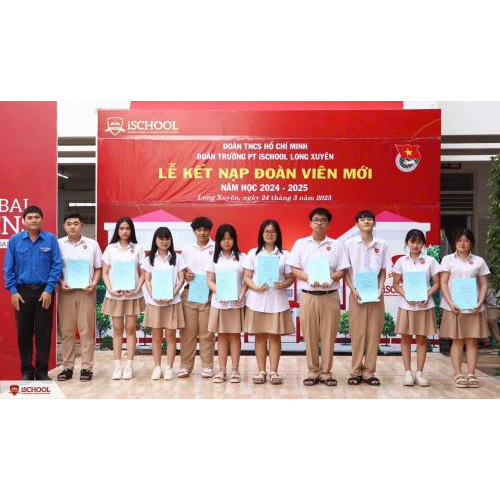 Lễ kết nạp thành viên mới