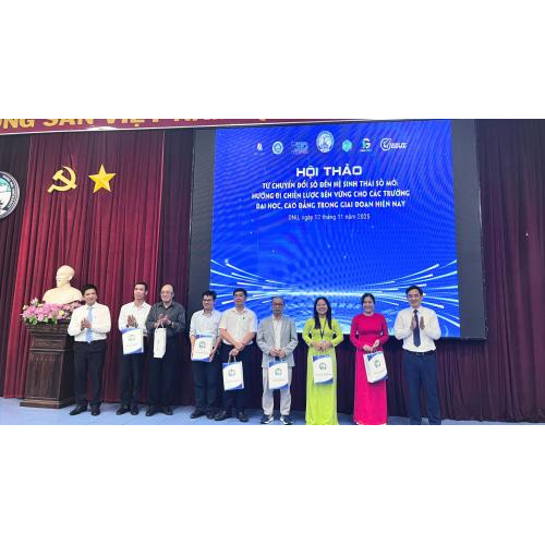 Chuyển đổi số – Nền tảng cho sự phát triển bền vững của giáo dục đại học