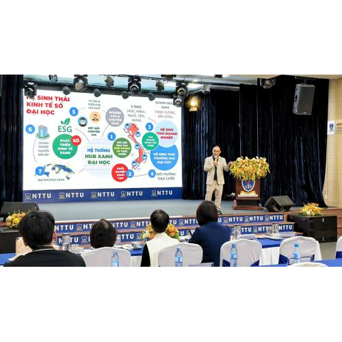 Chuyển đổi số giáo dục là kiến tạo hệ sinh thái