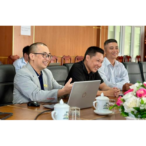 Hub Xanh Đại Học: Đổi mới giáo dục với triết lý 5 Thực