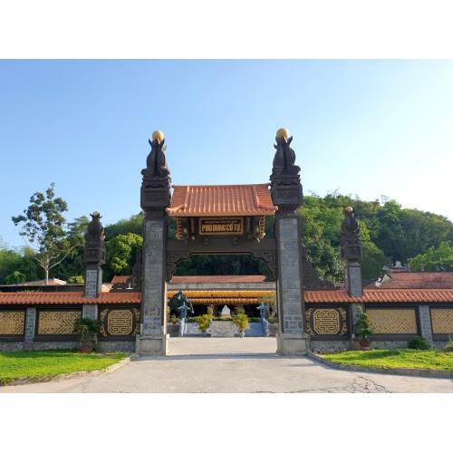 1.Nơi vẻ đẹp cổ kính hòa quyện cùng hơi thở thiên nhiên